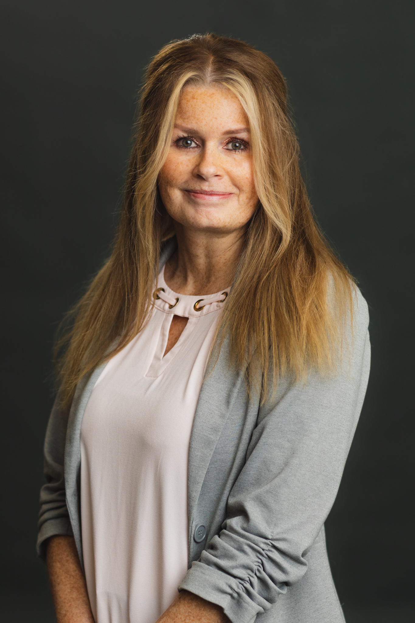 Brenda Magnusson, Office Manager